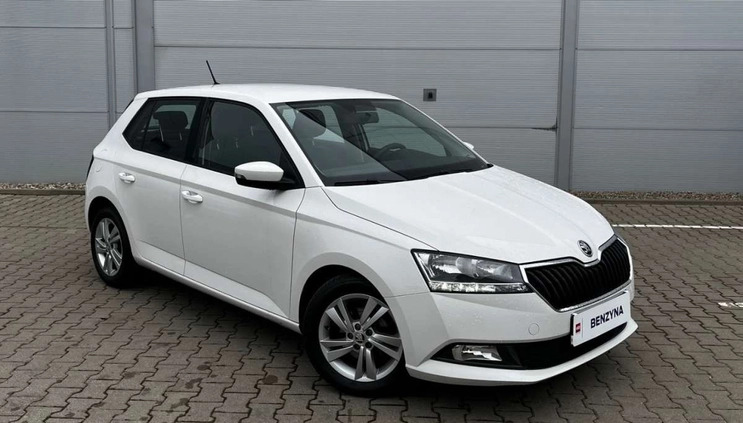 Skoda Fabia cena 51900 przebieg: 70550, rok produkcji 2021 z Ożarów małe 352